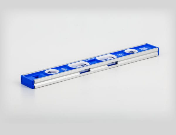 ระดับน้ำ EMPIRE 12-IN MAGNETIC TOOL BOX TORPEDO รุ่น EM81.12