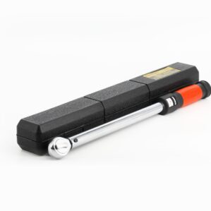 ประแจขันปอนด์ ชนิดด้ามยาง รุ่น CM3200