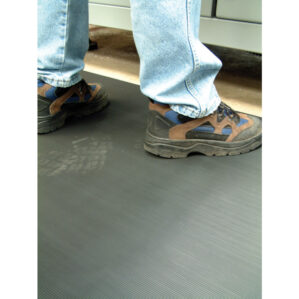 3mm x 0.9m x 2.5m Ribbed Mat